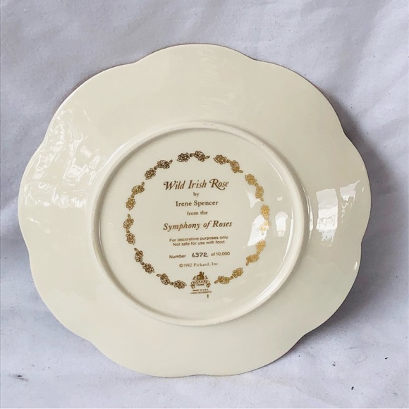 1982 Plate Symphony of Roses Collection Wild Irish Rose by Pickard Signed - Picture 3 of 6